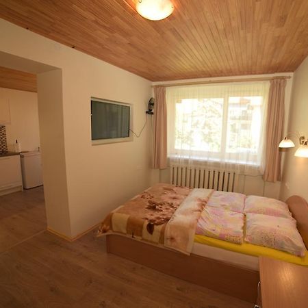 Stay Inn Nida Exterior photo